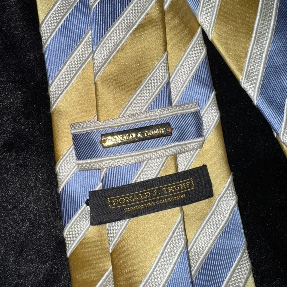 Donald Trump Signature Collection product men